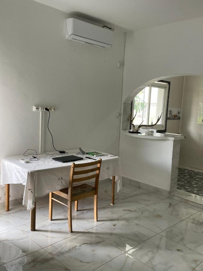 Dagoni Hotel Boueni Luaran gambar